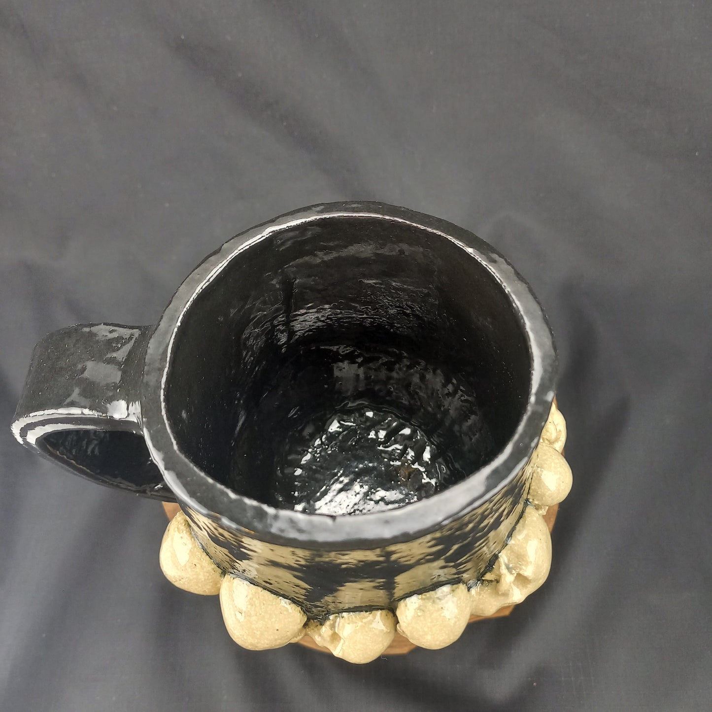Black Catacomb Tankard Mug