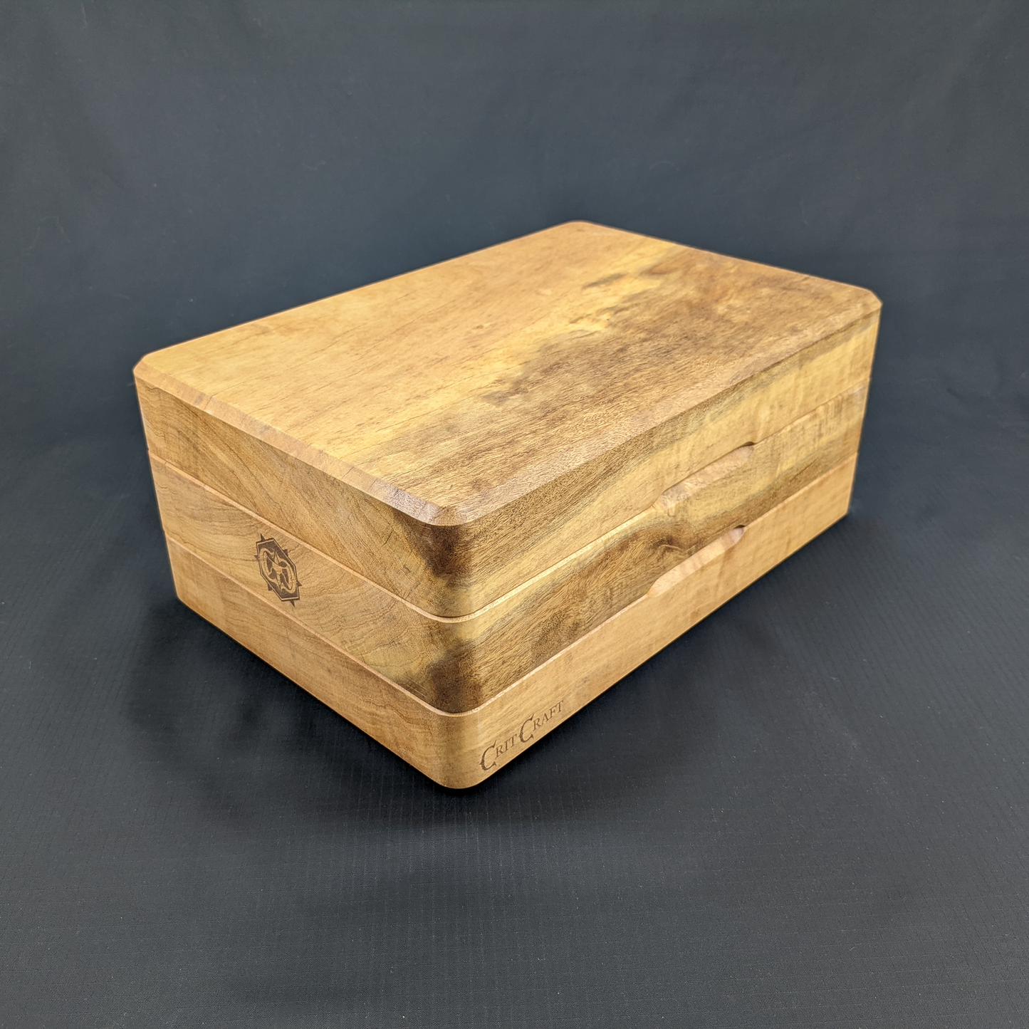 Master Dice Vault New Guinea Teak
