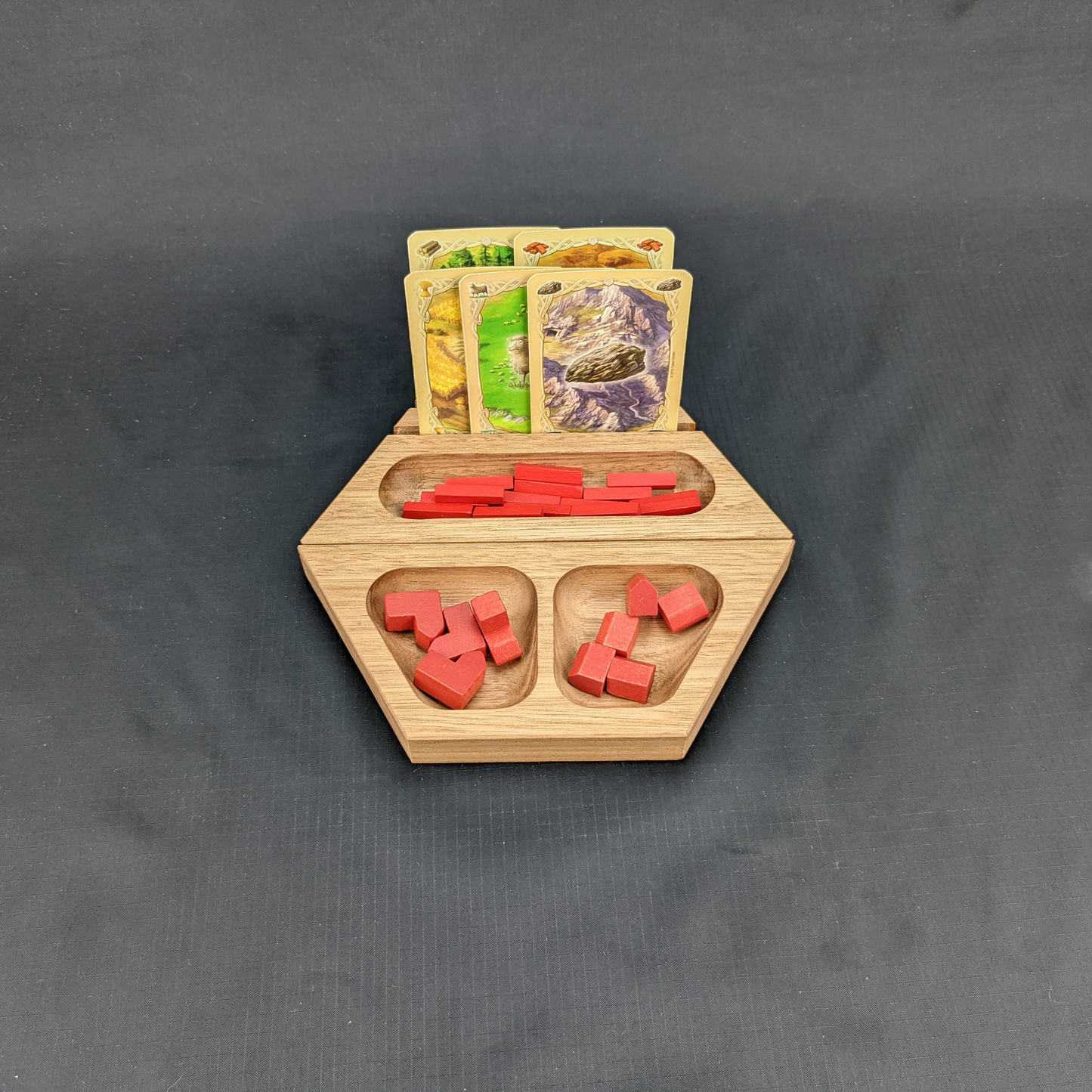 Magnetic Gaming Tile 4 - Half and Half Dish