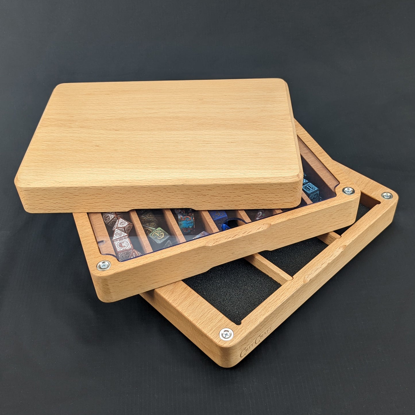 Master Dice Vault European Beech