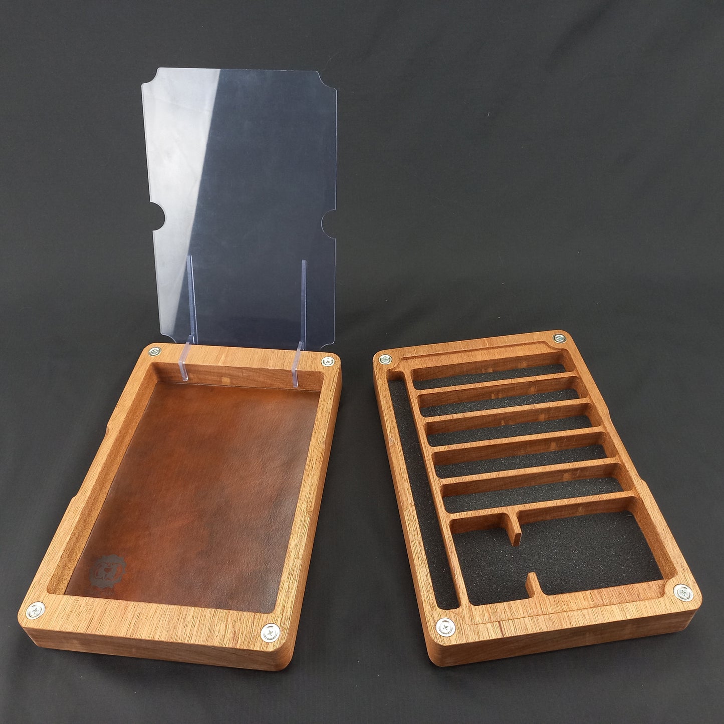 Adventurer Dice Vault Queensland Maple