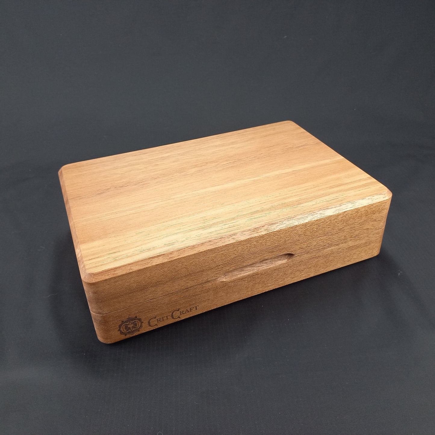 Adventurer Dice Vault Queensland Maple