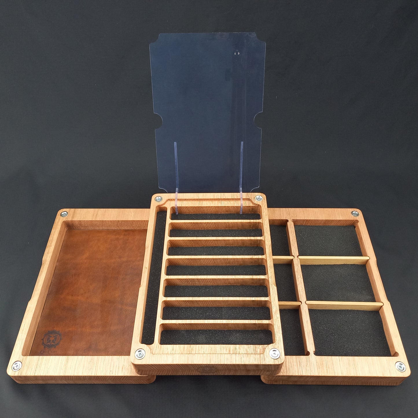 Master Dice Vault Tasmanian Oak