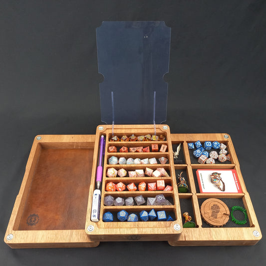 Master Dice Vault Queensland Maple