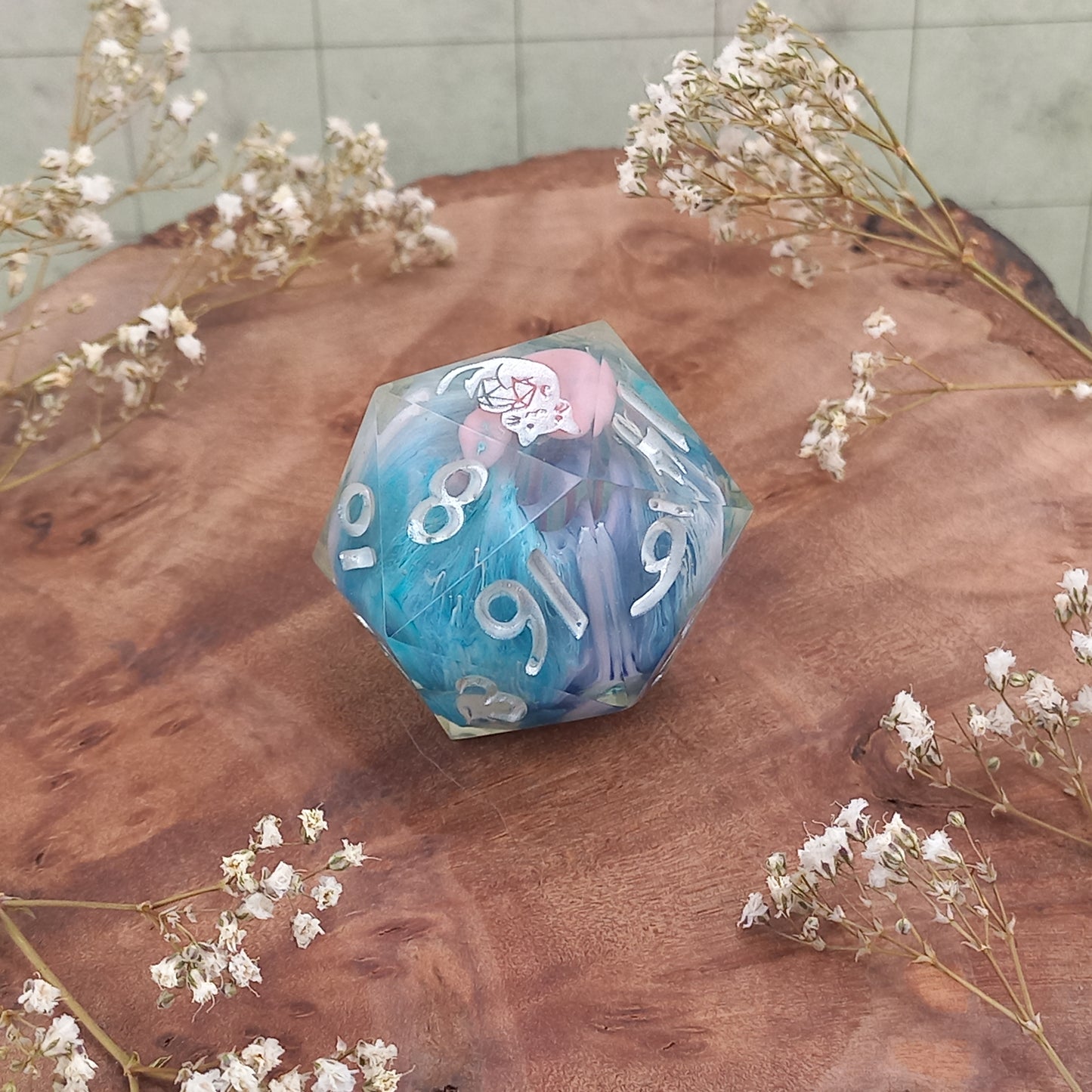Blue and Pink Petri 32mm Chonk D20