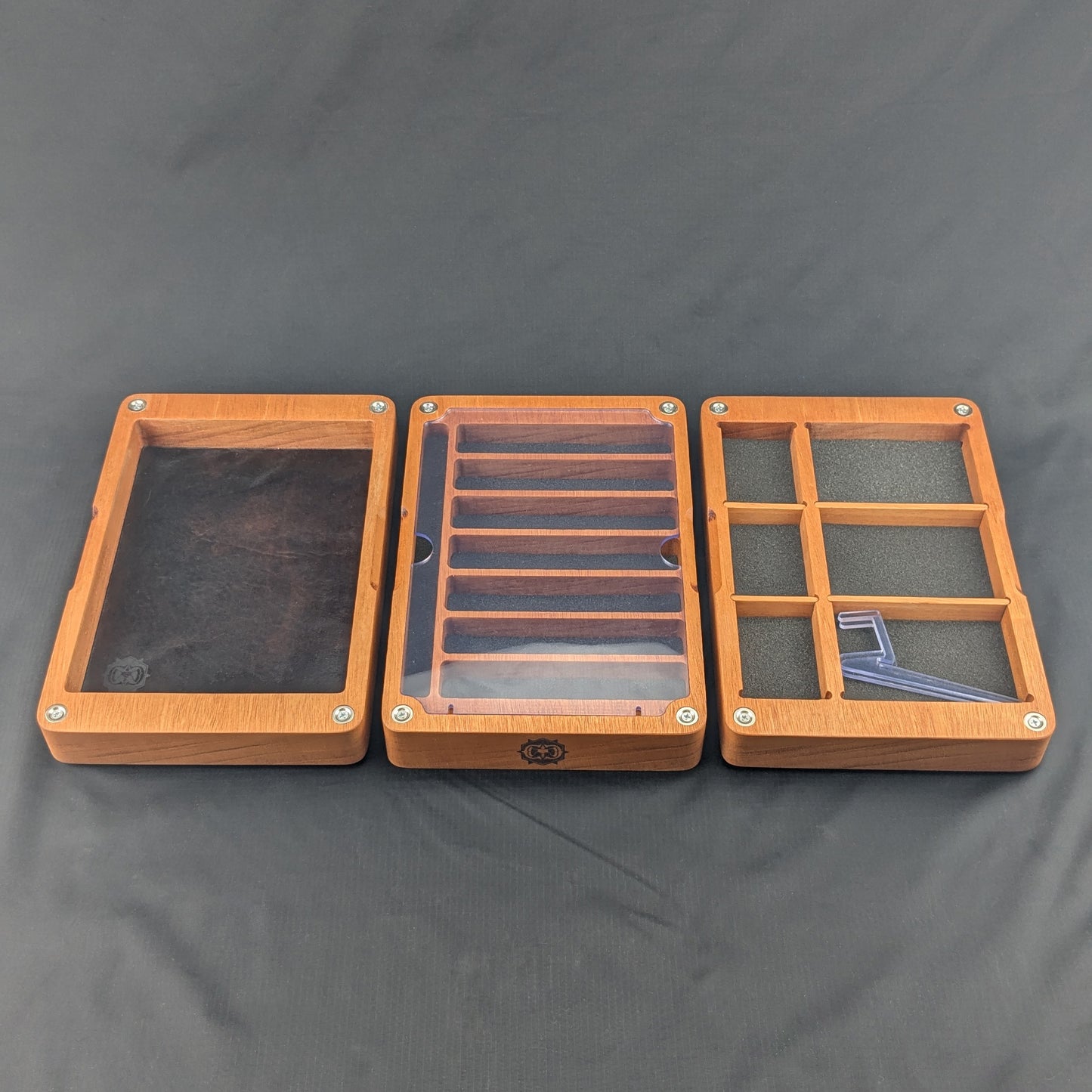 Master Dice Vault Fijian Mahogany